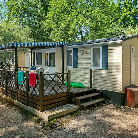Albatross Mobile Homes On Bijela Uvala ホリデーパーク