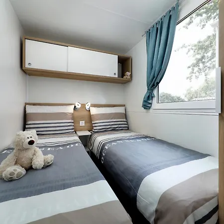 ホリデーパーク Albatross Mobile Homes On Bijela Uvala Mugeba