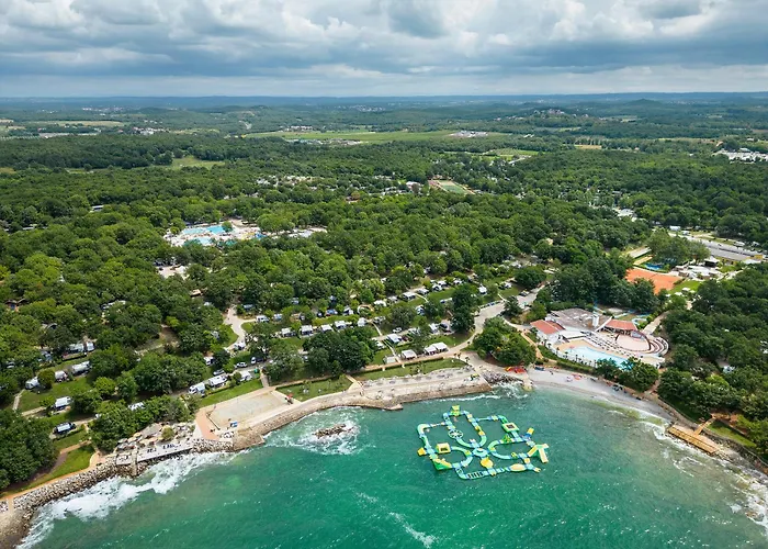 Prázdninový areál Albatross Mobile Homes On Bijela Uvala 4*